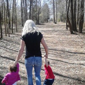 Meet your Posher, Pam